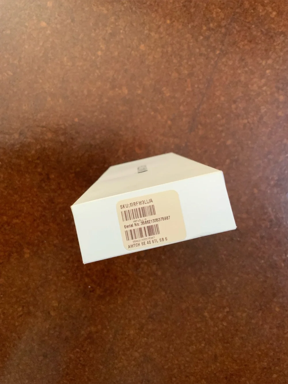 NEW!Apple Watch SE (2nd Gen) GPS + Cellular 40mm with Starlight Sport Band - S/M
